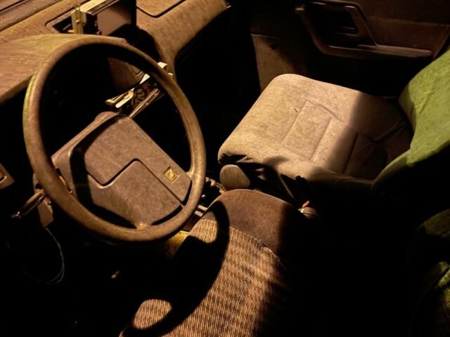 Сірий Сітроен БХ, об'ємом двигуна 1.6 л та пробігом 180 тис. км за 550 $, фото 4 на Automoto.ua