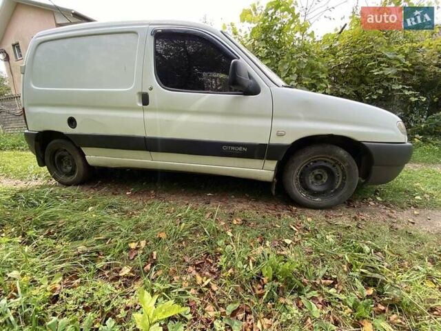 Сітроен Берлінго 1999 у Хмельницькому на Automoto.ua Білий Сітроен Берлінго, об'ємом двигуна 1.9 л та пробігом 344 тис. км за 1950 $, фото 3 на Automoto.ua