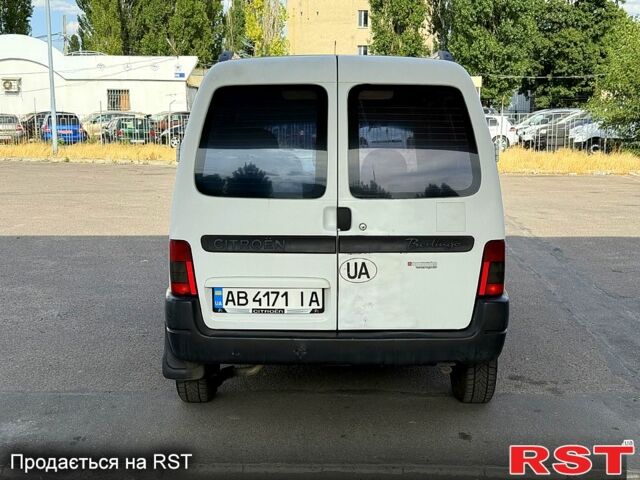Білий Сітроен Берлінго, об'ємом двигуна 1.9 л та пробігом 258 тис. км за 3700 $, фото 2 на Automoto.ua