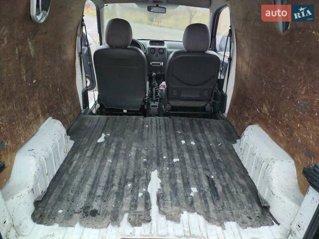 Білий Сітроен Берлінго, об'ємом двигуна 1.9 л та пробігом 286 тис. км за 2300 $, фото 8 на Automoto.ua