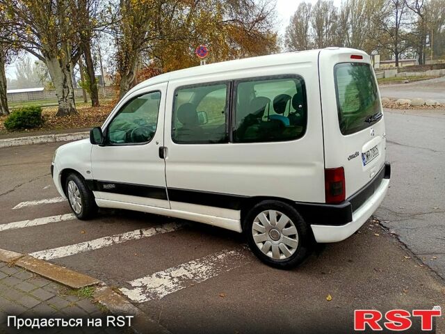 Білий Сітроен Берлінго, об'ємом двигуна 1.9 л та пробігом 245 тис. км за 2500 $, фото 2 на Automoto.ua