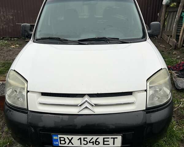 Білий Сітроен Берлінго, об'ємом двигуна 1.87 л та пробігом 410 тис. км за 800 $, фото 1 на Automoto.ua