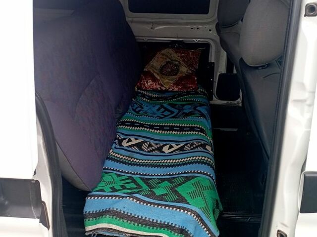 Белый Ситроен Берлинго, объемом двигателя 1.9 л и пробегом 234 тыс. км за 3100 $, фото 9 на Automoto.ua