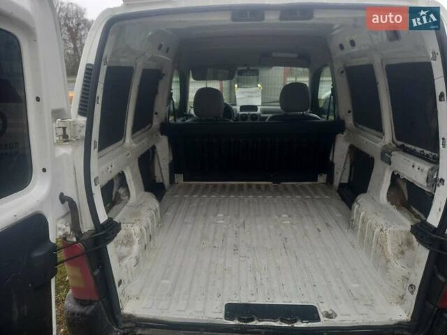 Білий Сітроен Берлінго, об'ємом двигуна 1.87 л та пробігом 280 тис. км за 2750 $, фото 4 на Automoto.ua