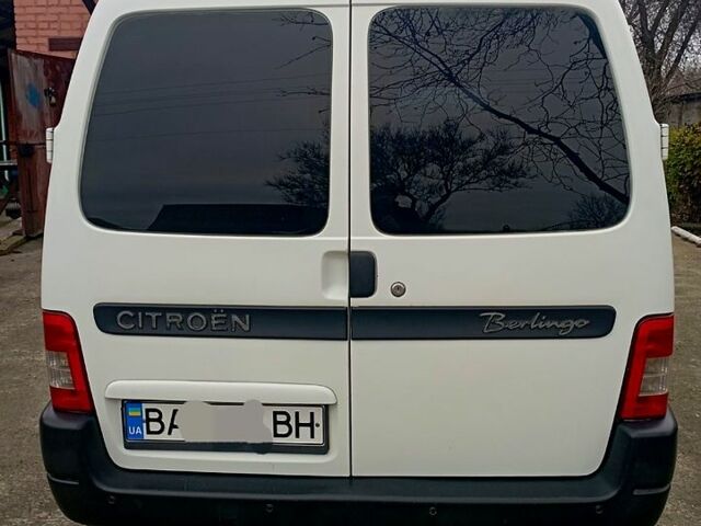 Белый Ситроен Берлинго, объемом двигателя 1.9 л и пробегом 234 тыс. км за 3100 $, фото 3 на Automoto.ua
