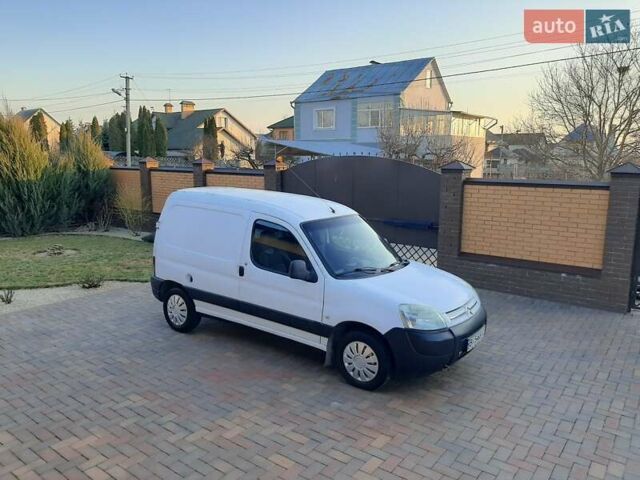 Белый Ситроен Берлинго, объемом двигателя 1.9 л и пробегом 210 тыс. км за 3000 $, фото 4 на Automoto.ua