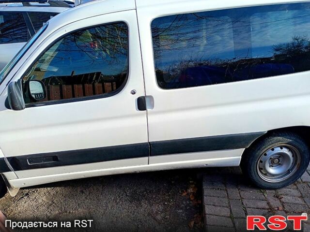 Білий Сітроен Берлінго, об'ємом двигуна 1.9 л та пробігом 0 тис. км за 1500 $, фото 5 на Automoto.ua