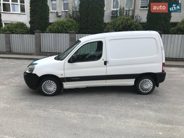 Білий Сітроен Берлінго, об'ємом двигуна 1.56 л та пробігом 332 тис. км за 2850 $, фото 2 на Automoto.ua