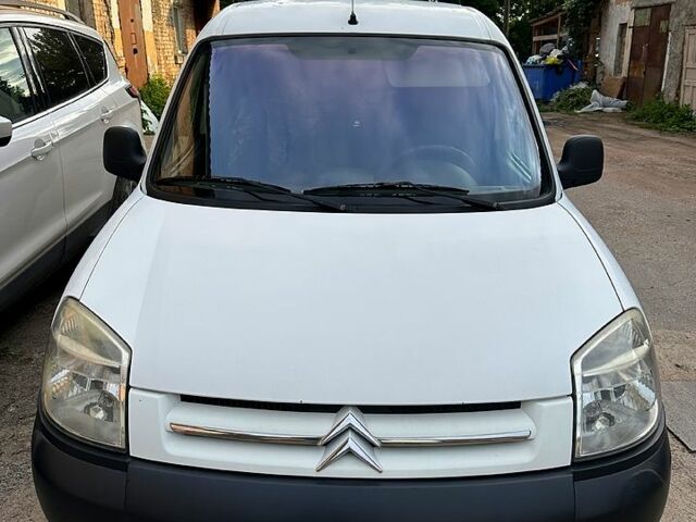 Білий Сітроен Берлінго, об'ємом двигуна 1.9 л та пробігом 195 тис. км за 3800 $, фото 3 на Automoto.ua