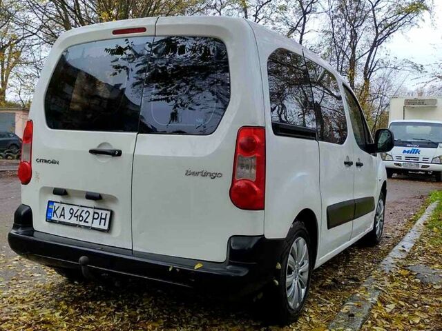 Білий Сітроен Берлінго, об'ємом двигуна 1.6 л та пробігом 280 тис. км за 5600 $, фото 2 на Automoto.ua