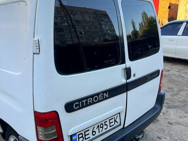 Білий Сітроен Берлінго, об'ємом двигуна 1.6 л та пробігом 250 тис. км за 2900 $, фото 5 на Automoto.ua