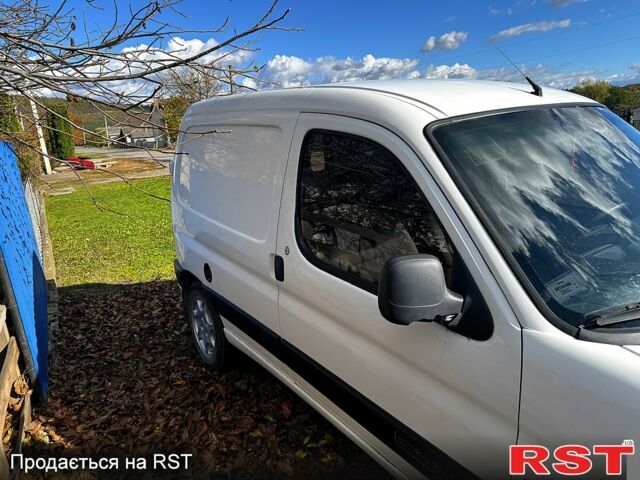 Ситроен Берлинго 2009 в Залещиках на Automoto.ua Белый Ситроен Берлинго, объемом двигателя 1.6 л и пробегом 185 тыс. км за 2500 $, фото 2 на Automoto.ua