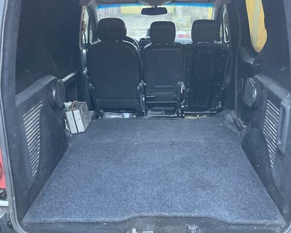 Білий Сітроен Берлінго, об'ємом двигуна 1.56 л та пробігом 202 тис. км за 5700 $, фото 5 на Automoto.ua