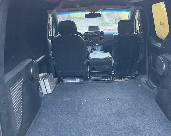 Білий Сітроен Берлінго, об'ємом двигуна 1.56 л та пробігом 202 тис. км за 5700 $, фото 6 на Automoto.ua