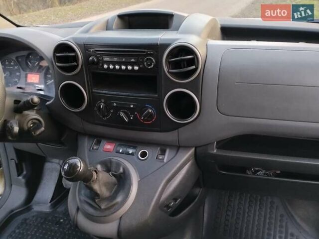 Білий Сітроен Берлінго, об'ємом двигуна 1.6 л та пробігом 313 тис. км за 5900 $, фото 3 на Automoto.ua