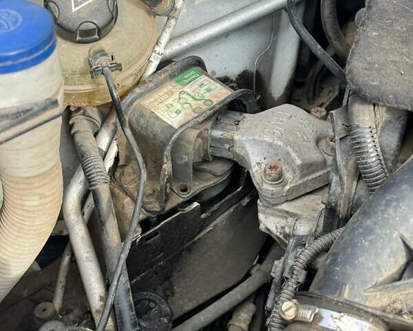 Білий Сітроен Берлінго, об'ємом двигуна 1.6 л та пробігом 347 тис. км за 4000 $, фото 16 на Automoto.ua