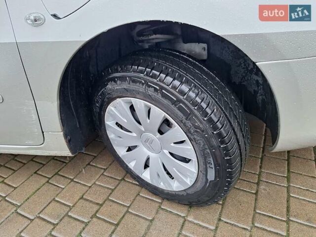 Ситроен Берлинго 2018 в Львове на Automoto.ua Белый Ситроен Берлинго, объемом двигателя 0 л и пробегом 14 тыс. км за 7300 $, фото 10 на Automoto.ua