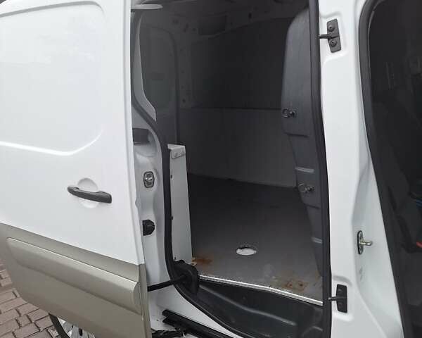 Ситроен Берлинго 2018 в Львове на Automoto.ua Белый Ситроен Берлинго, объемом двигателя 0 л и пробегом 14 тыс. км за 7300 $, фото 3 на Automoto.ua
