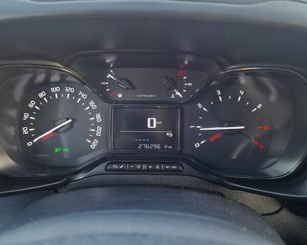 Белый Ситроен Берлинго, объемом двигателя 1.56 л и пробегом 276 тыс. км за 11000 $, фото 18 на Automoto.ua