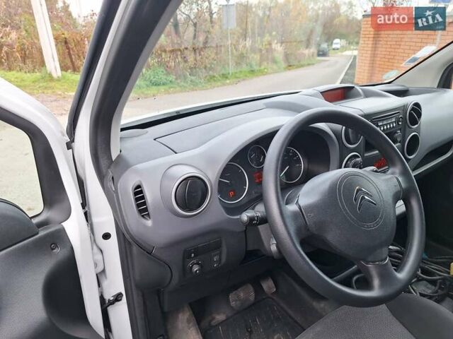 Белый Ситроен Берлинго, объемом двигателя 0 л и пробегом 14 тыс. км за 6900 $, фото 5 на Automoto.ua