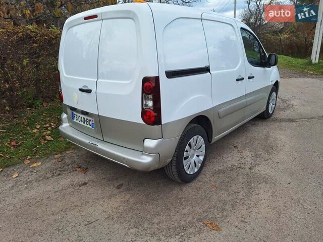 Белый Ситроен Берлинго, объемом двигателя 0 л и пробегом 14 тыс. км за 6900 $, фото 4 на Automoto.ua