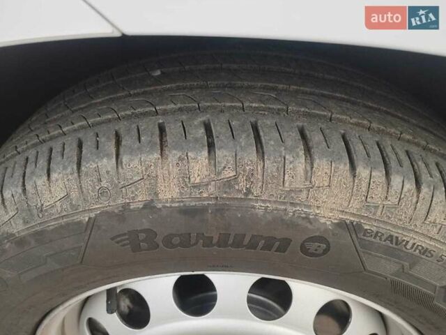 Белый Ситроен Берлинго, объемом двигателя 0 л и пробегом 35 тыс. км за 15000 $, фото 13 на Automoto.ua