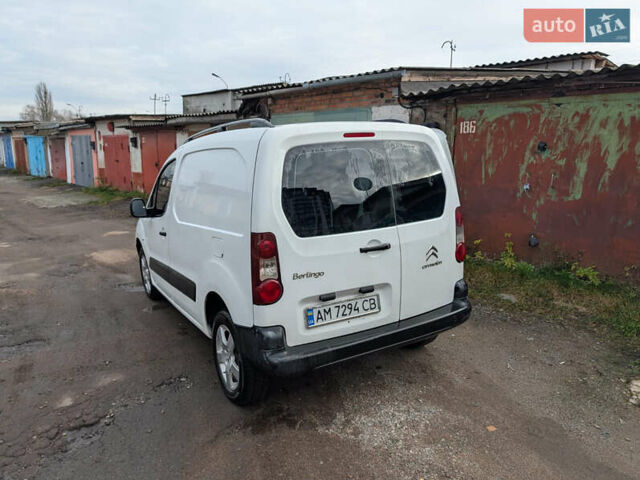 Белый Ситроен Берлинго, объемом двигателя 1.56 л и пробегом 430 тыс. км за 5000 $, фото 3 на Automoto.ua