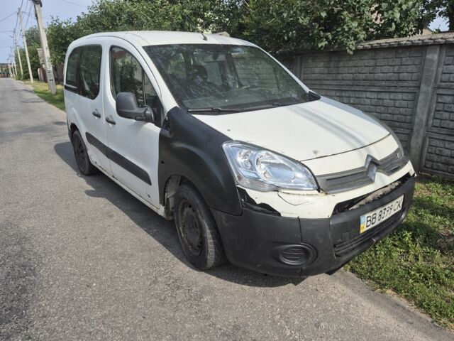 Ситроен Берлинго 2013 в Борисполе на Automoto.ua Белый Ситроен Берлинго, объемом двигателя 1.6 л и пробегом 230 тыс. км за 2500 $, фото 6 на Automoto.ua