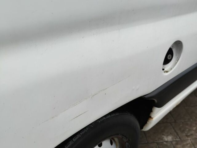 Белый Ситроен Берлинго, объемом двигателя 1.9 л и пробегом 286 тыс. км за 2300 $, фото 3 на Automoto.ua