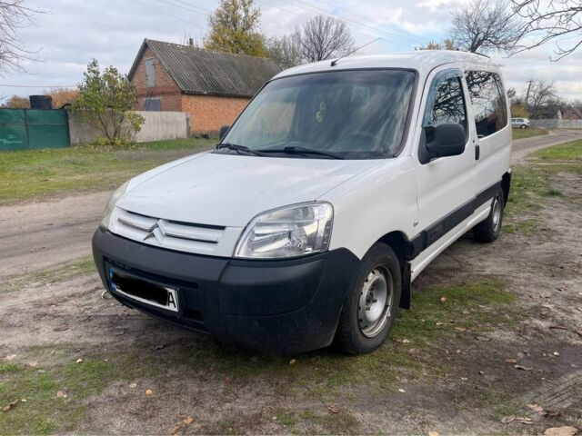 Ситроен Берлинго 2004 в Лубнах на Automoto.ua Белый Ситроен Берлинго, объемом двигателя 1.9 л и пробегом 230 тыс. км за 3800 $, фото 1 на Automoto.ua