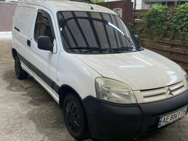 Белый Ситроен Берлинго, объемом двигателя 1.9 л и пробегом 1 тыс. км за 2800 $, фото 2 на Automoto.ua