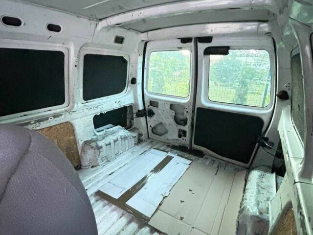 Белый Ситроен Берлинго, объемом двигателя 1.9 л и пробегом 500 тыс. км за 2300 $, фото 6 на Automoto.ua