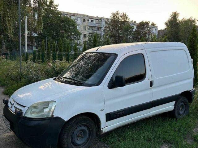 Белый Ситроен Берлинго, объемом двигателя 1.9 л и пробегом 500 тыс. км за 2300 $, фото 1 на Automoto.ua