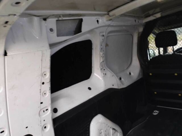 Білий Сітроен Берлінго, об'ємом двигуна 1.6 л та пробігом 313 тис. км за 5900 $, фото 12 на Automoto.ua