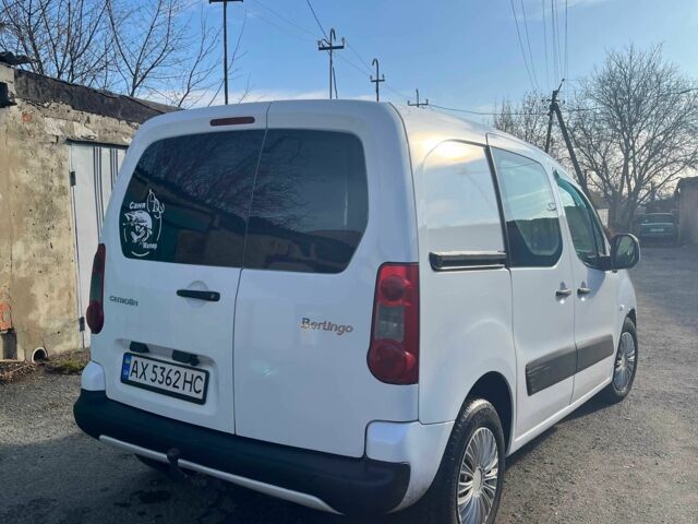 Белый Ситроен Берлинго, объемом двигателя 1.6 л и пробегом 285 тыс. км за 5900 $, фото 4 на Automoto.ua