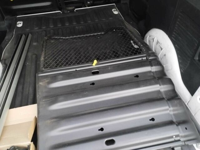 Білий Сітроен Берлінго, об'ємом двигуна 1.6 л та пробігом 313 тис. км за 5900 $, фото 17 на Automoto.ua