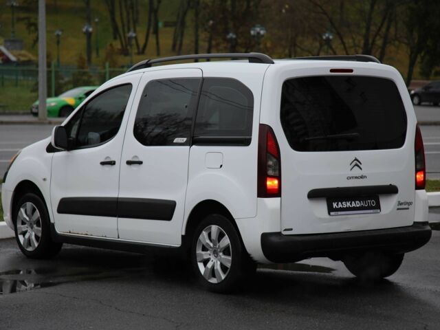 Білий Сітроен Берлінго, об'ємом двигуна 1.6 л та пробігом 239 тис. км за 6700 $, фото 3 на Automoto.ua