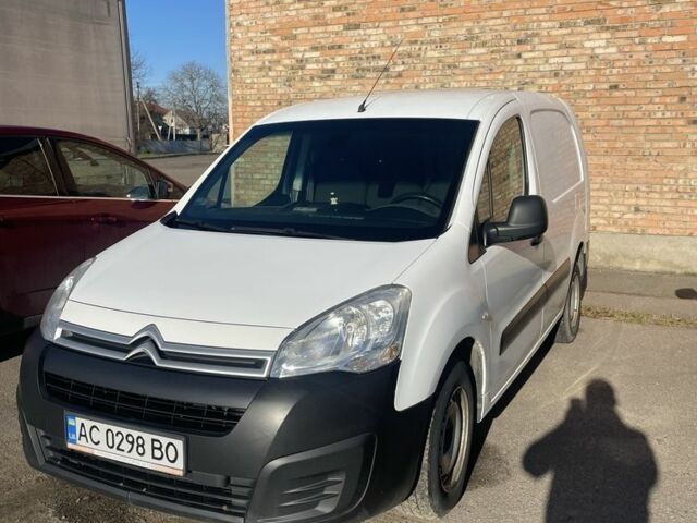 Белый Ситроен Берлинго, объемом двигателя 1.6 л и пробегом 298 тыс. км за 7100 $, фото 1 на Automoto.ua