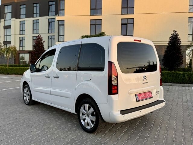 Белый Ситроен Берлинго, объемом двигателя 1.6 л и пробегом 190 тыс. км за 9400 $, фото 2 на Automoto.ua