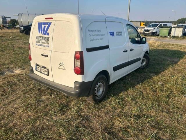 Белый Ситроен Берлинго, объемом двигателя 1.6 л и пробегом 223 тыс. км за 8200 $, фото 6 на Automoto.ua