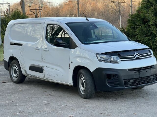 Белый Ситроен Берлинго, объемом двигателя 0 л и пробегом 5 тыс. км за 15000 $, фото 4 на Automoto.ua