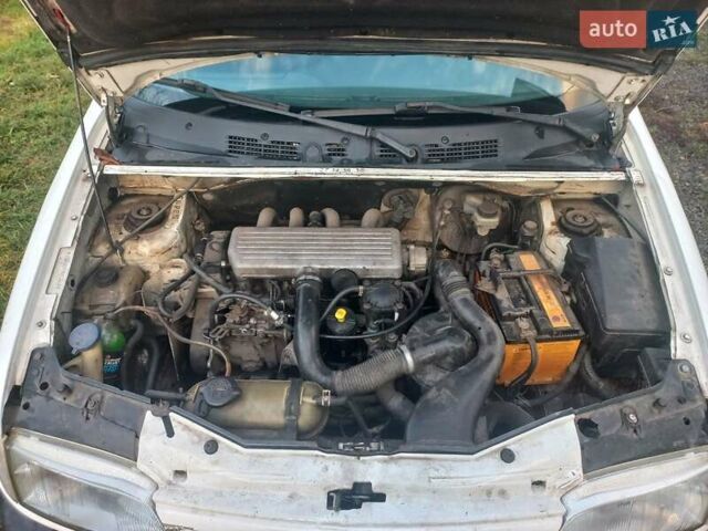 Белый Ситроен Берлинго, объемом двигателя 1.91 л и пробегом 350 тыс. км за 2000 $, фото 8 на Automoto.ua