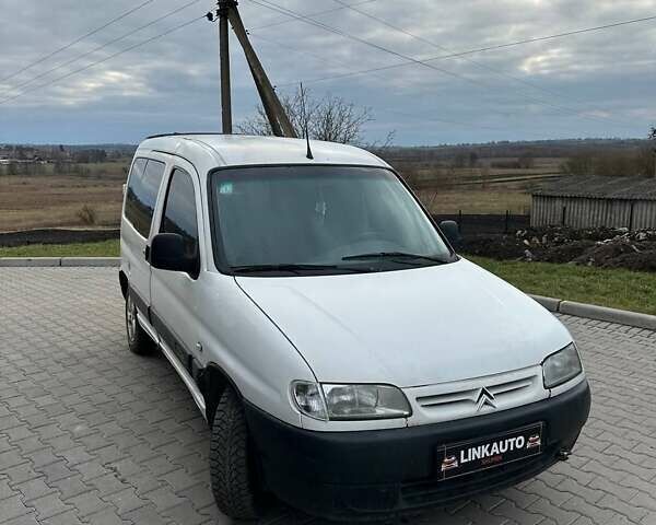 Белый Ситроен Берлинго, объемом двигателя 1.9 л и пробегом 250 тыс. км за 1999 $, фото 27 на Automoto.ua
