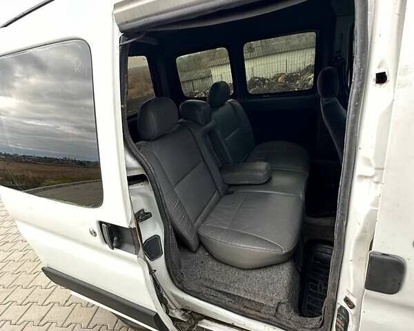 Белый Ситроен Берлинго, объемом двигателя 1.9 л и пробегом 250 тыс. км за 1999 $, фото 23 на Automoto.ua