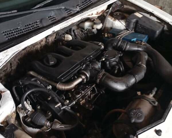 Белый Ситроен Берлинго, объемом двигателя 1.87 л и пробегом 345 тыс. км за 1200 $, фото 7 на Automoto.ua