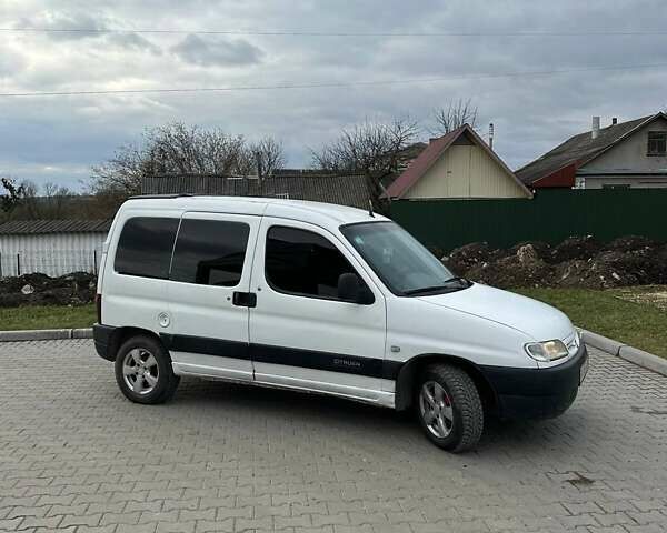Белый Ситроен Берлинго, объемом двигателя 1.9 л и пробегом 250 тыс. км за 1999 $, фото 12 на Automoto.ua