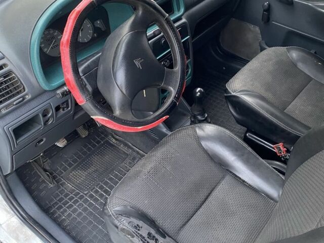 Белый Ситроен Берлинго, объемом двигателя 1.9 л и пробегом 344 тыс. км за 1950 $, фото 7 на Automoto.ua