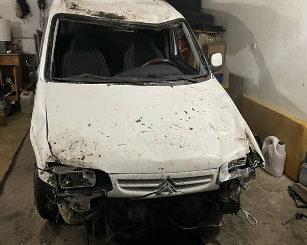 Білий Сітроен Берлінго, об'ємом двигуна 2 л та пробігом 470 тис. км за 1300 $, фото 4 на Automoto.ua