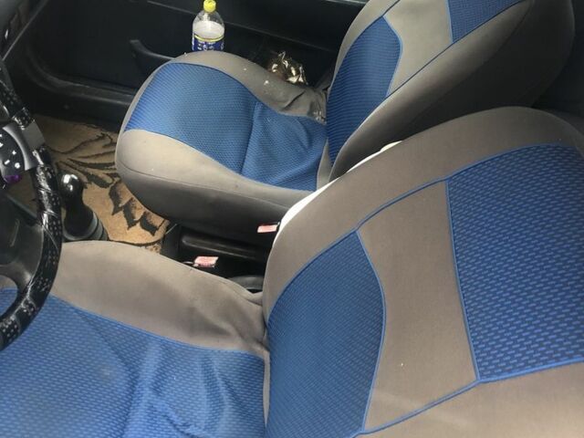 Белый Ситроен Берлинго, объемом двигателя 2 л и пробегом 341 тыс. км за 2800 $, фото 4 на Automoto.ua