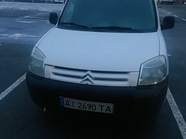 Білий Сітроен Берлінго, об'ємом двигуна 2 л та пробігом 313 тис. км за 2500 $, фото 7 на Automoto.ua
